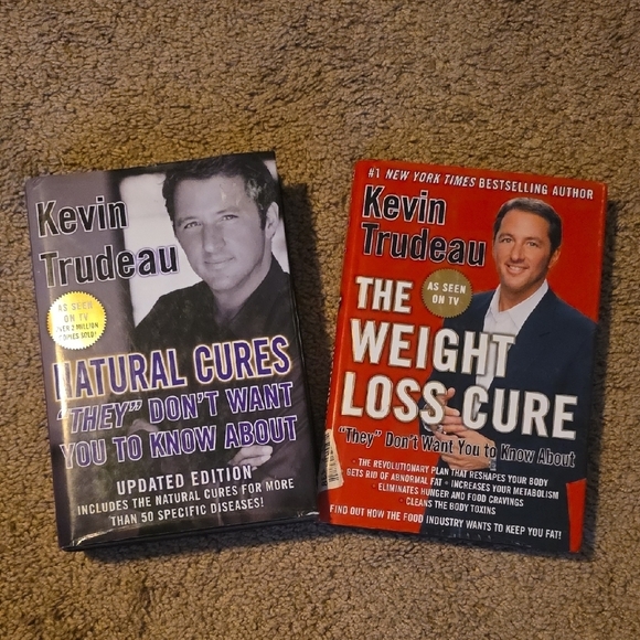 Other - Book Set - Black and Red Covers